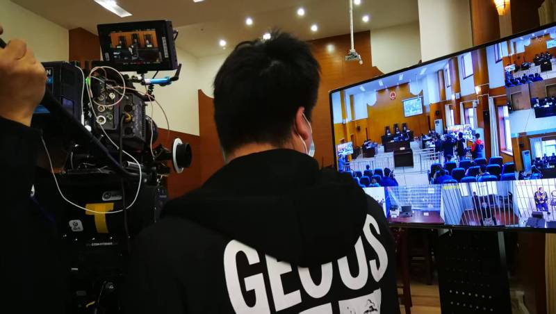 AI生成VS人工创意——山西广告片拍摄公司的技术浪漫主义实践